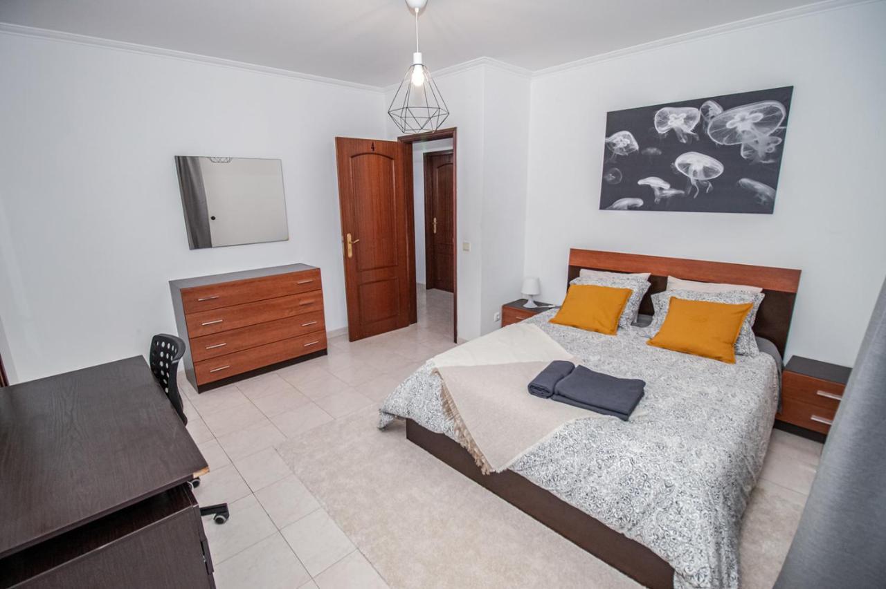 Charming Private Rooms In An Apartment A2 Penha - Фару Экстерьер фото
