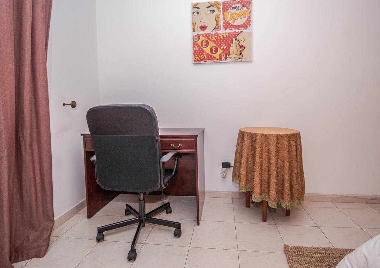 Charming Private Rooms In An Apartment A2 Penha - Фару Экстерьер фото