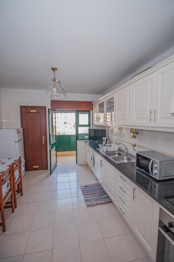 Charming Private Rooms In An Apartment A2 Penha - Фару Экстерьер фото